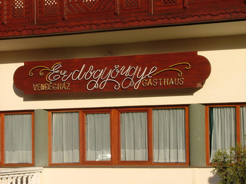 Hotel Erdogyongye Etterem Es Panzio Zalaegerszeg Exteriér fotografie